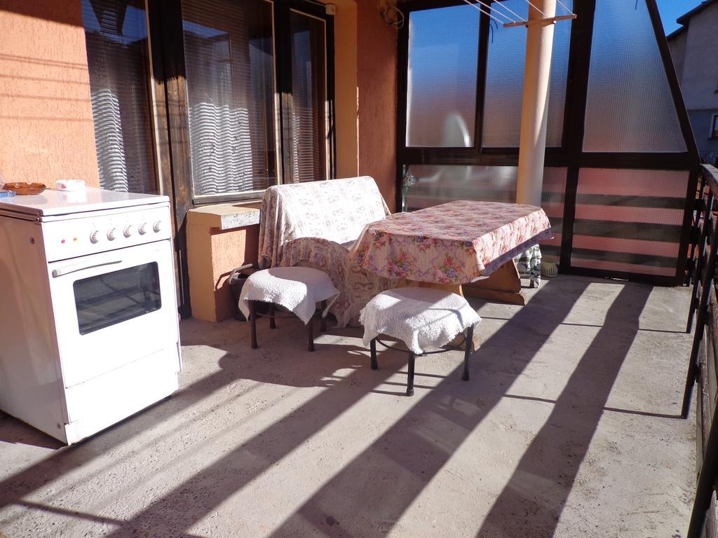 Family Hotel Ecorelax Madzsare Kültér fotó