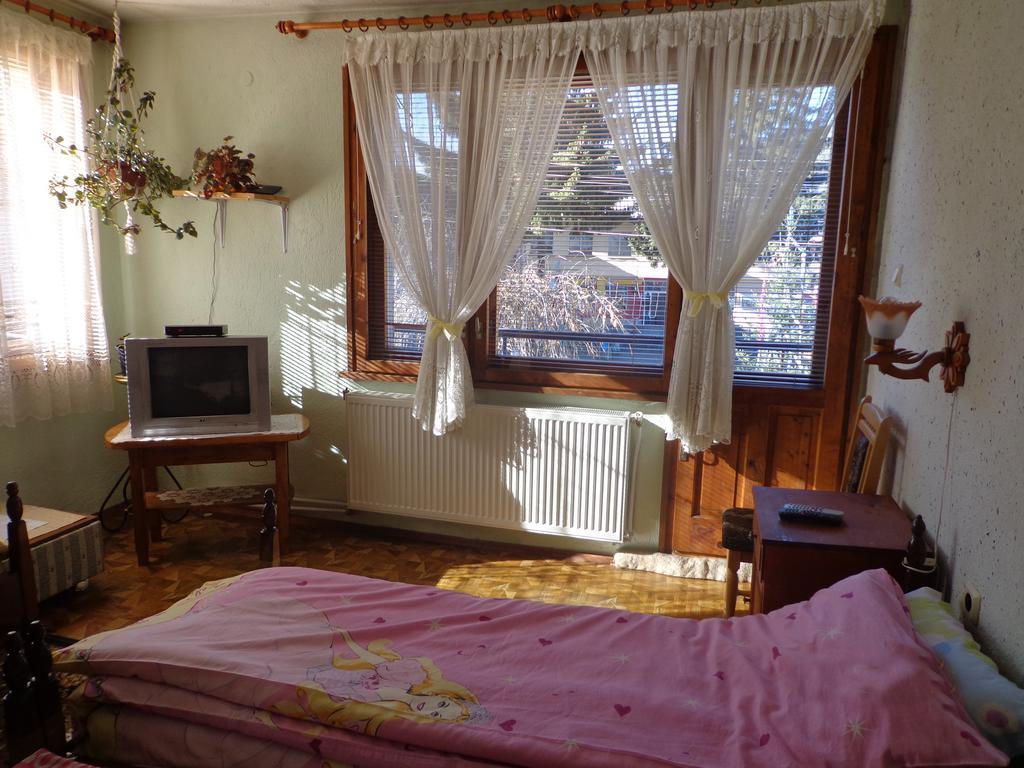 Family Hotel Ecorelax Madzsare Kültér fotó